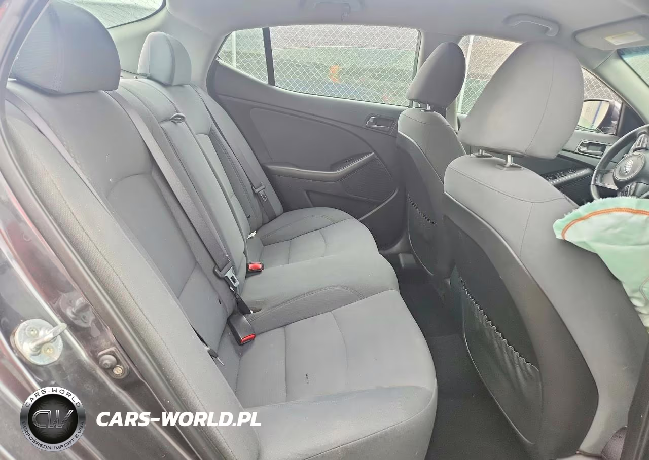 2015 Kia Optima Lx VIN:KNAGM4A71F5640085 - 10