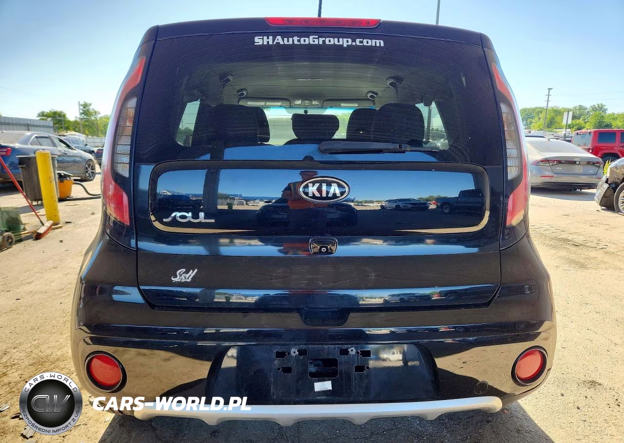 2018 Kia Soul + VIN:KNDJP3A50J7610176 - 6