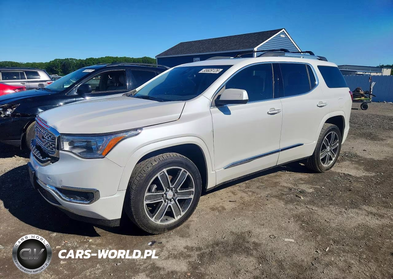 2018 GMC Acadia Denali – zdjęcie 1 z 13