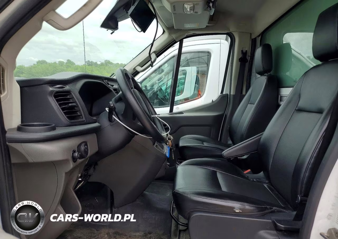 2020 Ford Transit Delivery Truck VIN:1FDBW5Z87LKA75537 - 7
