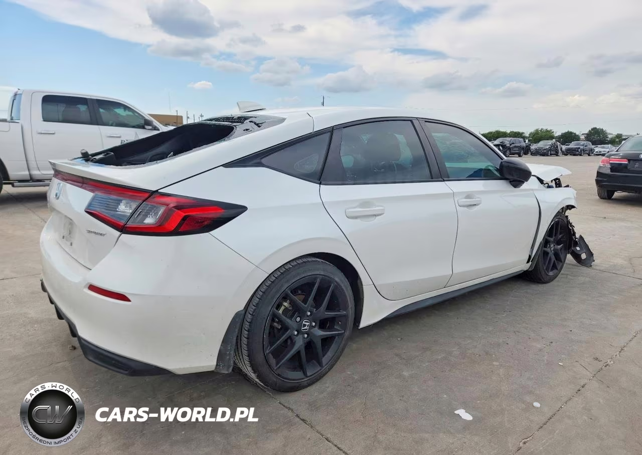 2024 Honda Civic Sport VIN:19XFL2H86RE018658 - 3
