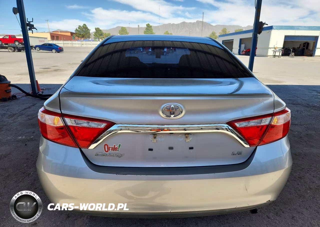 2017 Toyota Camry Le VIN:4T1BF1FK7HU668500 - 6