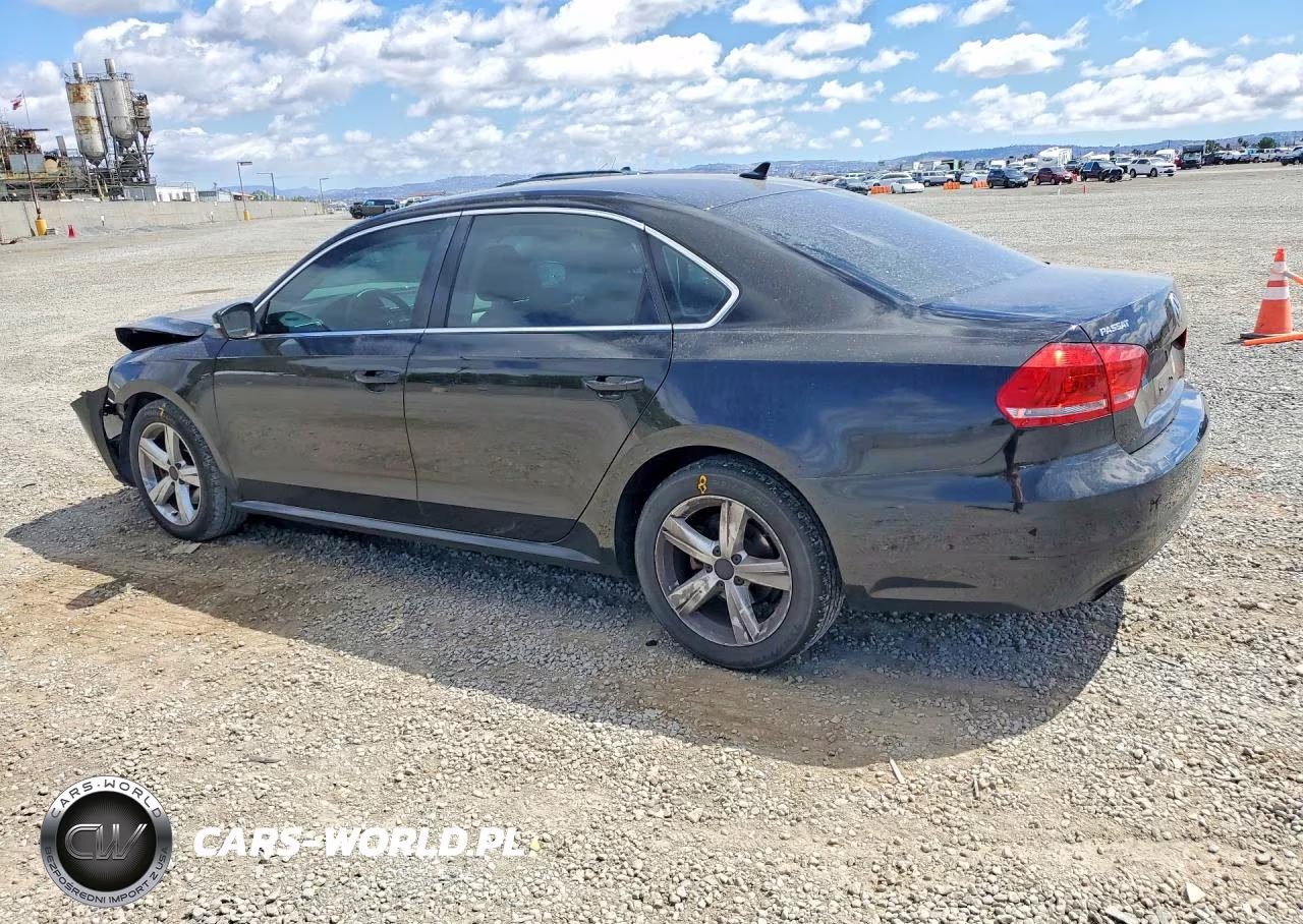 2015 Volkswagen Passat S VIN:1VWAT7A36FC085797 - 2
