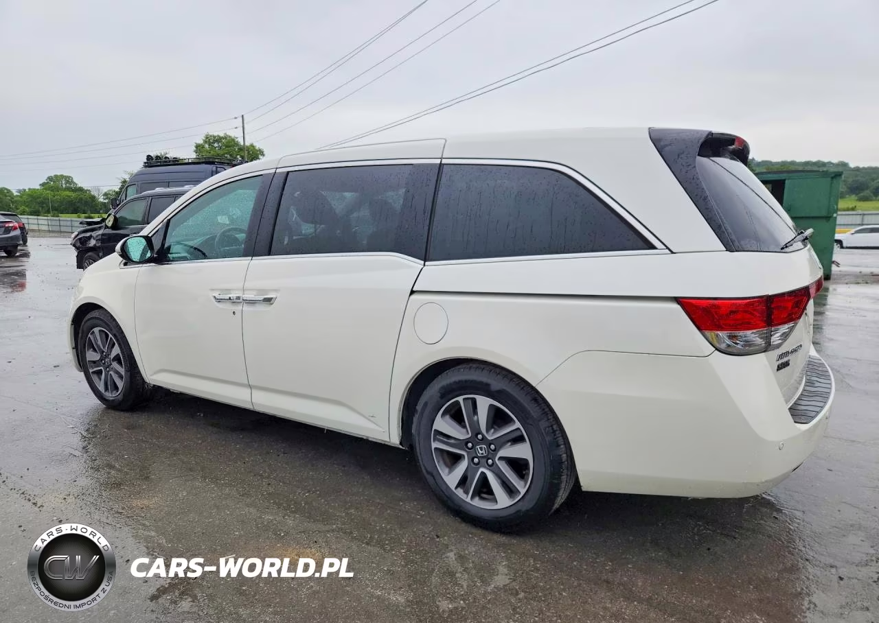 2016 Honda Odyssey Touring VIN:5FNRL5H98GB147385 - 2