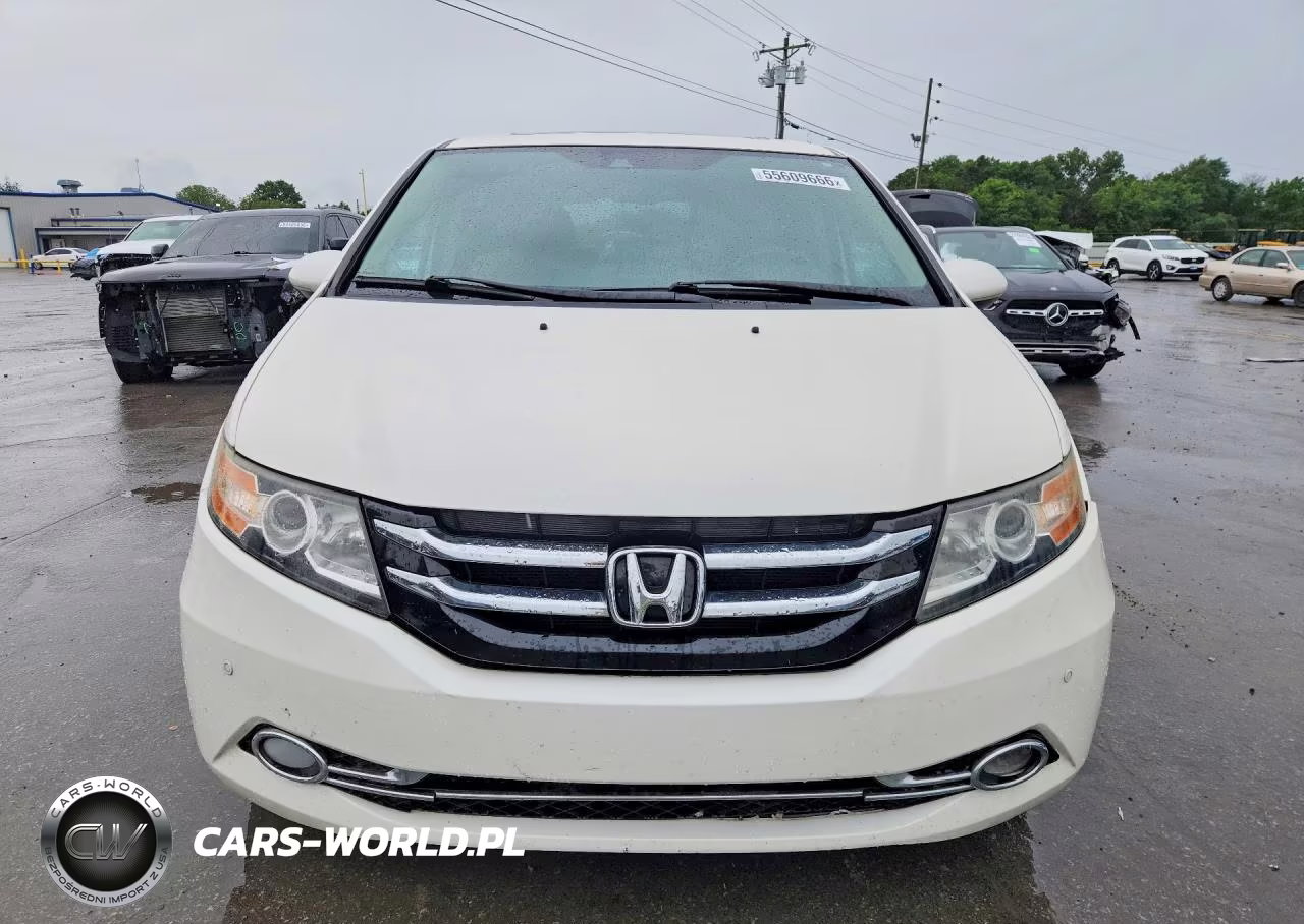 2016 Honda Odyssey Touring VIN:5FNRL5H98GB147385 - 5
