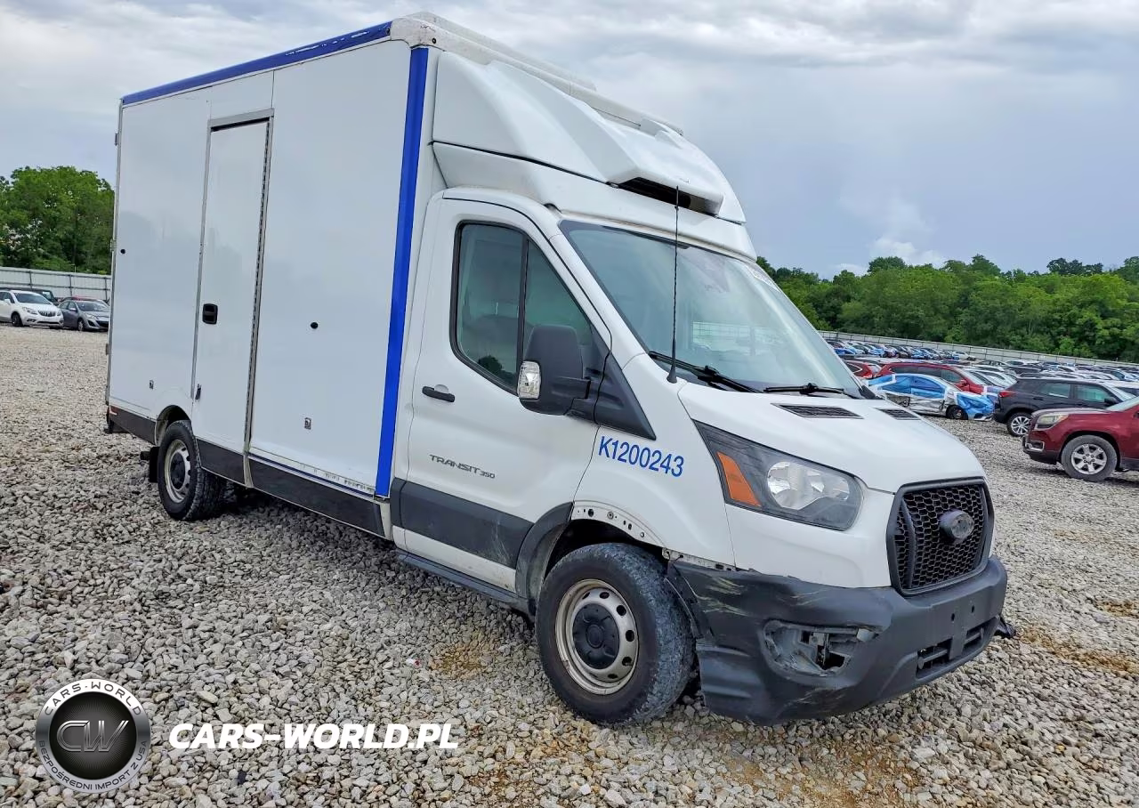 2020 Ford Transit Delivery Truck VIN:1FDBW5Z84LKB52493 - 4