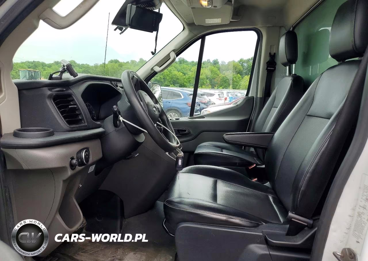 2020 Ford Transit Delivery Truck VIN:1FDBW5Z84LKB52493 - 7