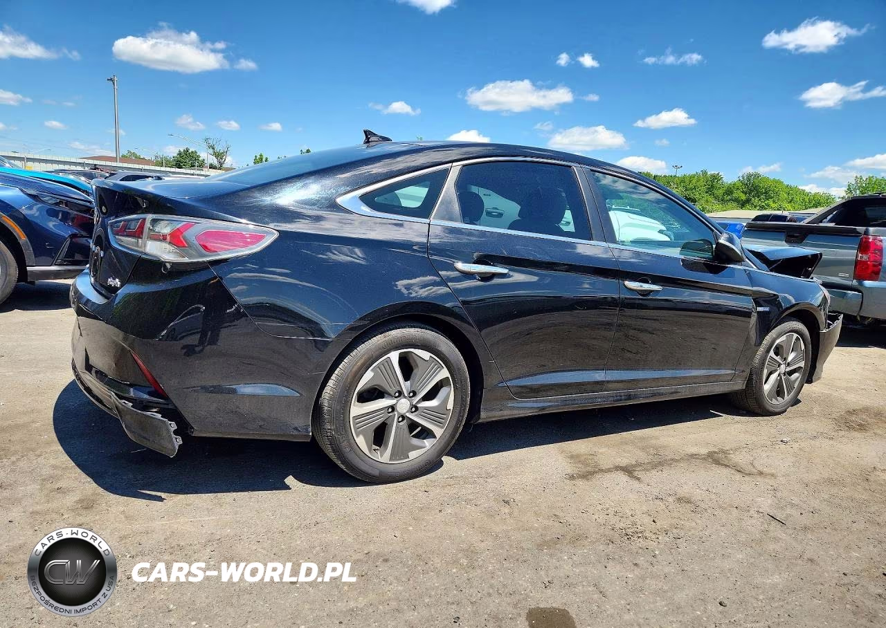 2019 Hyundai Sonata Plug-In Hybrid VIN:KMHE14L26KA093784 - 3