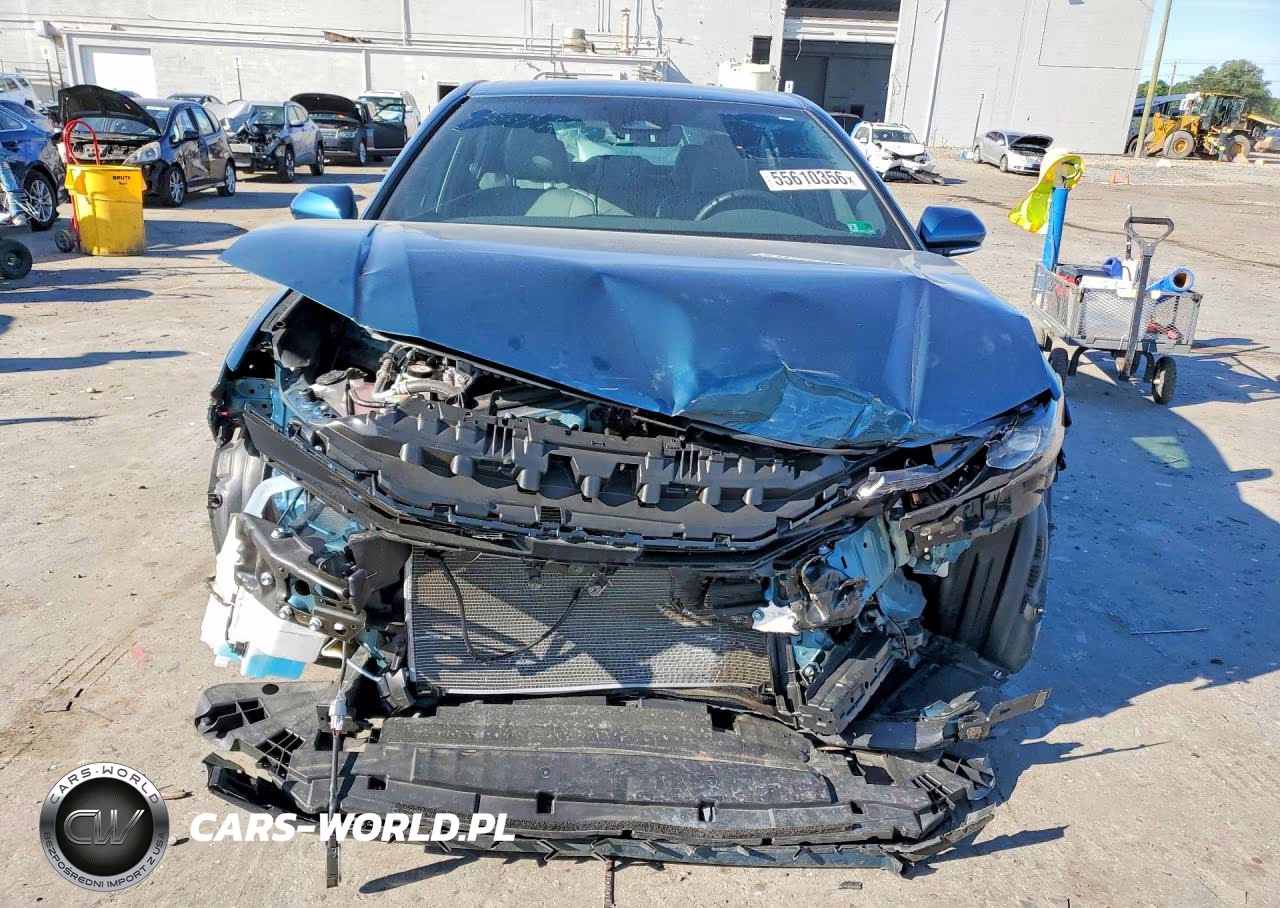 2025 Toyota Camry Se VIN:4T1DAACK1SU185796 - 5
