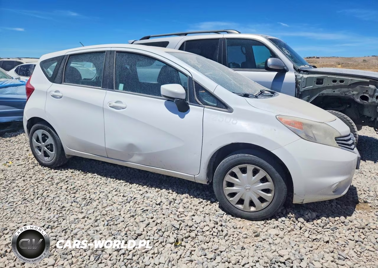 2016 Nissan Versa Note S Plus VIN:3N1CE2CP0GL367287 - 4