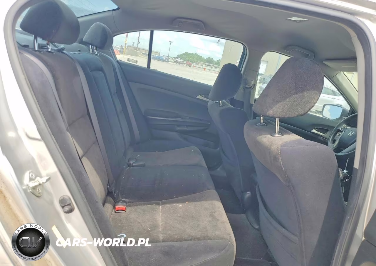 2008 Honda Accord Lxp VIN:JHMCP26468C065815 - 10