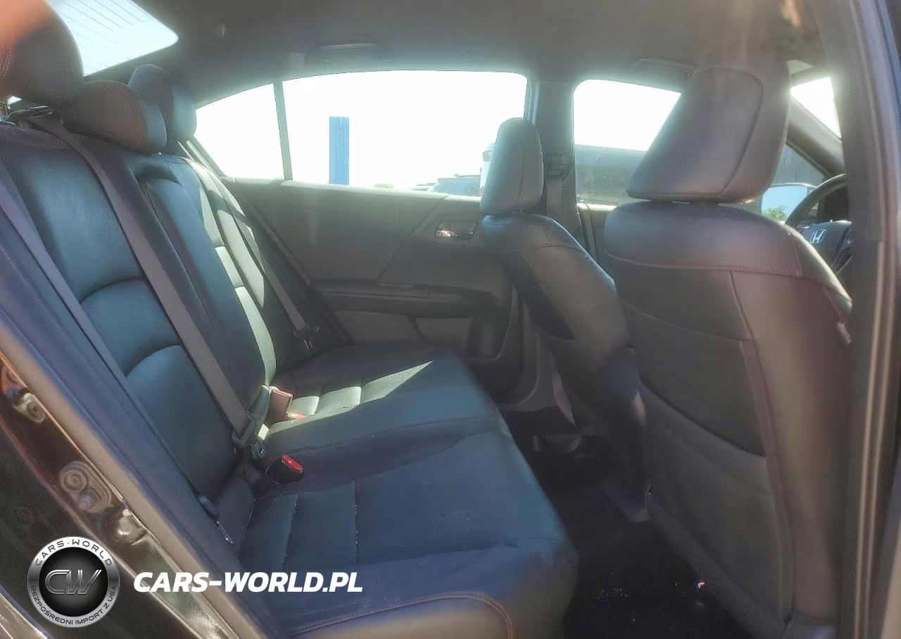 2017 Honda Accord Sport Special Edition VIN:1HGCR2F1XHA285201 - 10