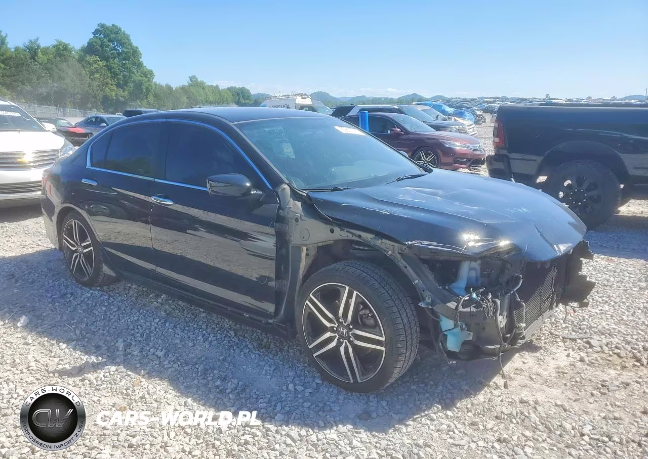 2017 Honda Accord Sport Special Edition VIN:1HGCR2F1XHA285201 - 4