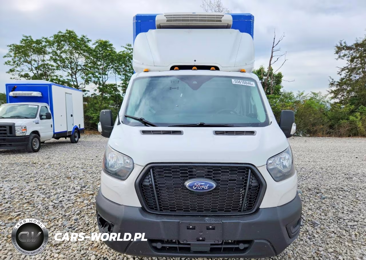 2022 Ford Transit Refrigerated Delivery Truck VIN:1FDBW5Z82NKA01459 - 5