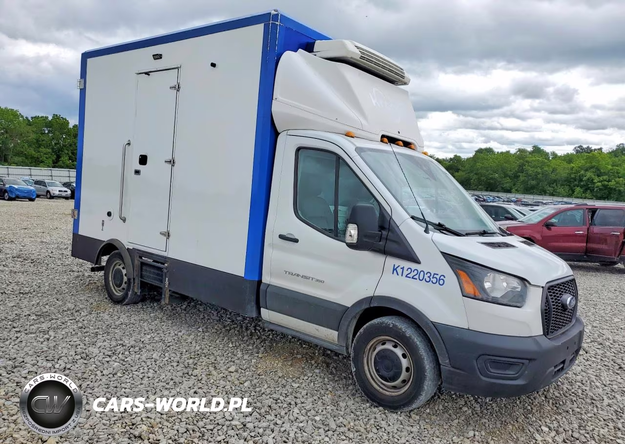 2022 Ford Transit Refrigerated Delivery Truck VIN:1FDBW5Z89NKA01426 - 4
