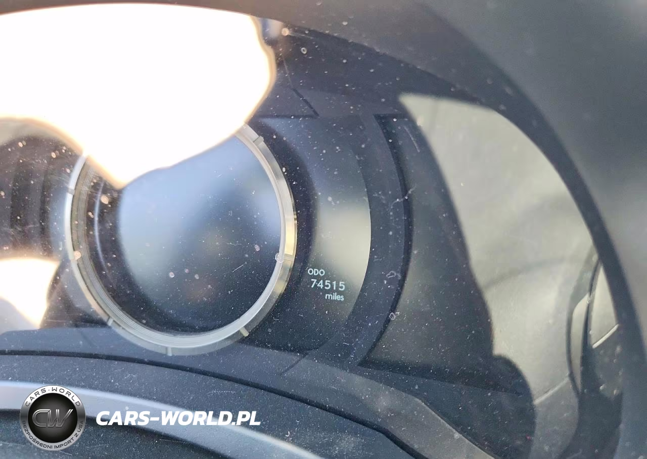 2018 Lexus Is 300 VIN:JTHBA1D23J5077746 - 9