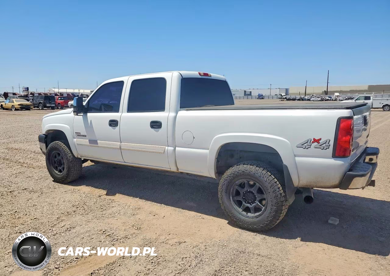 2005 Chevrolet Silverado K2500 Heavy Duty VIN:1GCHK23225F810014 - 2