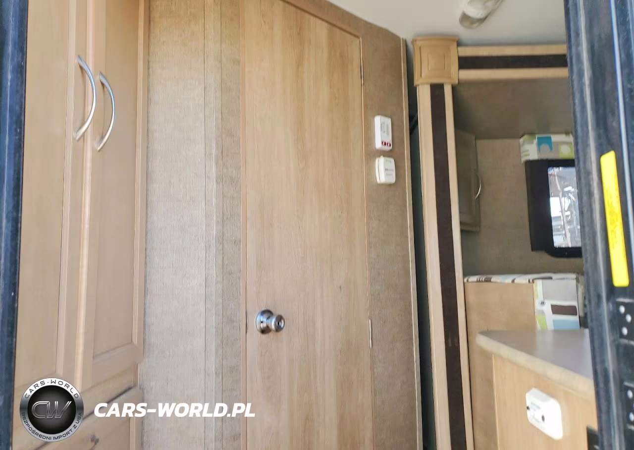 2016 Pacific Coachworks Econ Camper VIN:5UYES222XGR019634 - 6