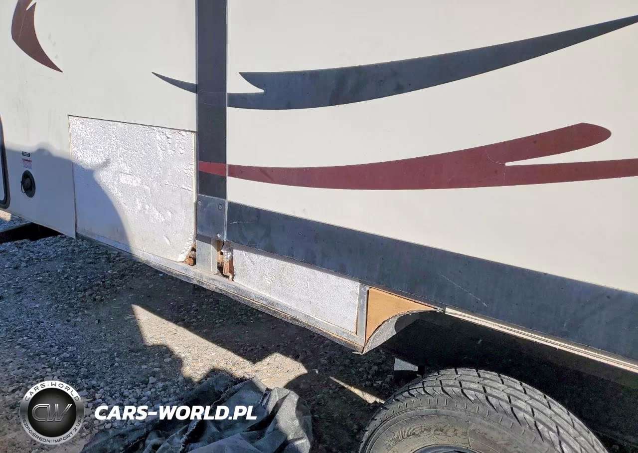 2016 Pacific Coachworks Econ Camper VIN:5UYES222XGR019634 - 9