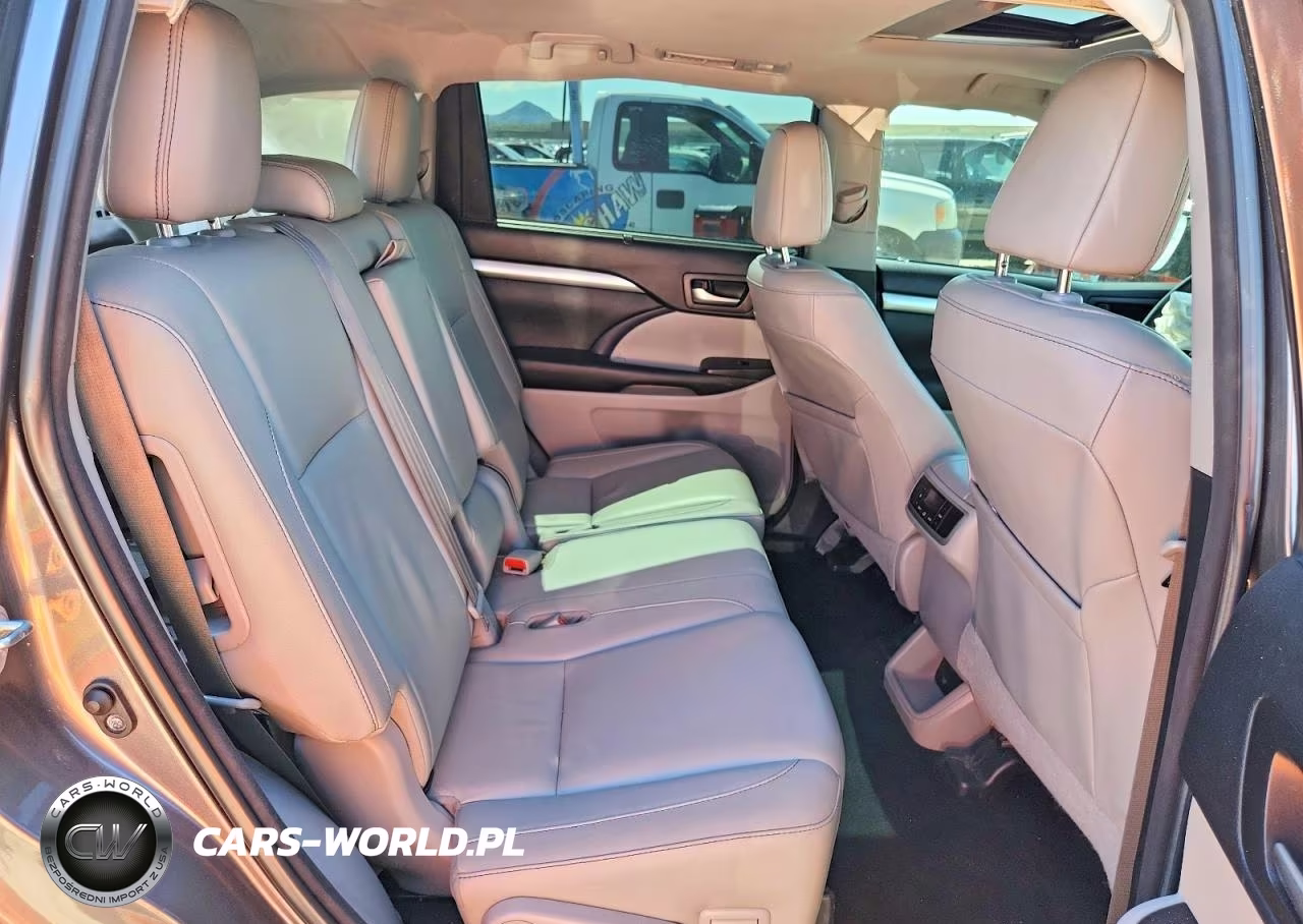 2018 Toyota Highlander Hybrid Xle VIN:5TDJGRFH3JS047247 - 10