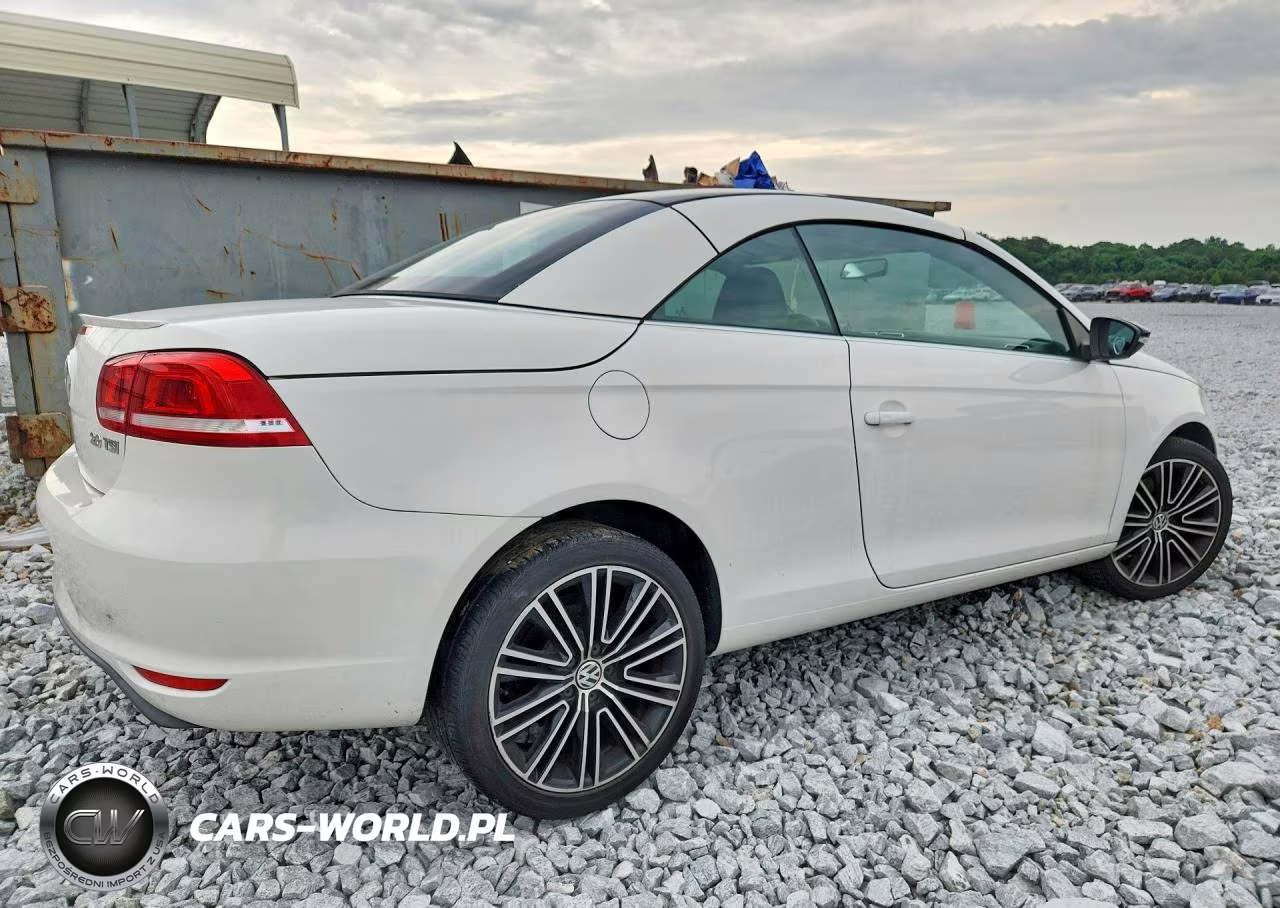 2014 Volkswagen Eos Komfort VIN:WVWBW8AH3EV000191 - 3