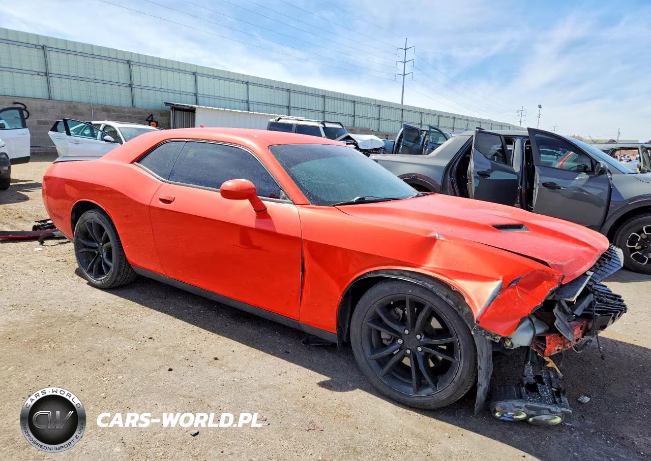2016 Dodge Challenger Sxt VIN:2C3CDZAG0GH309656 - 4