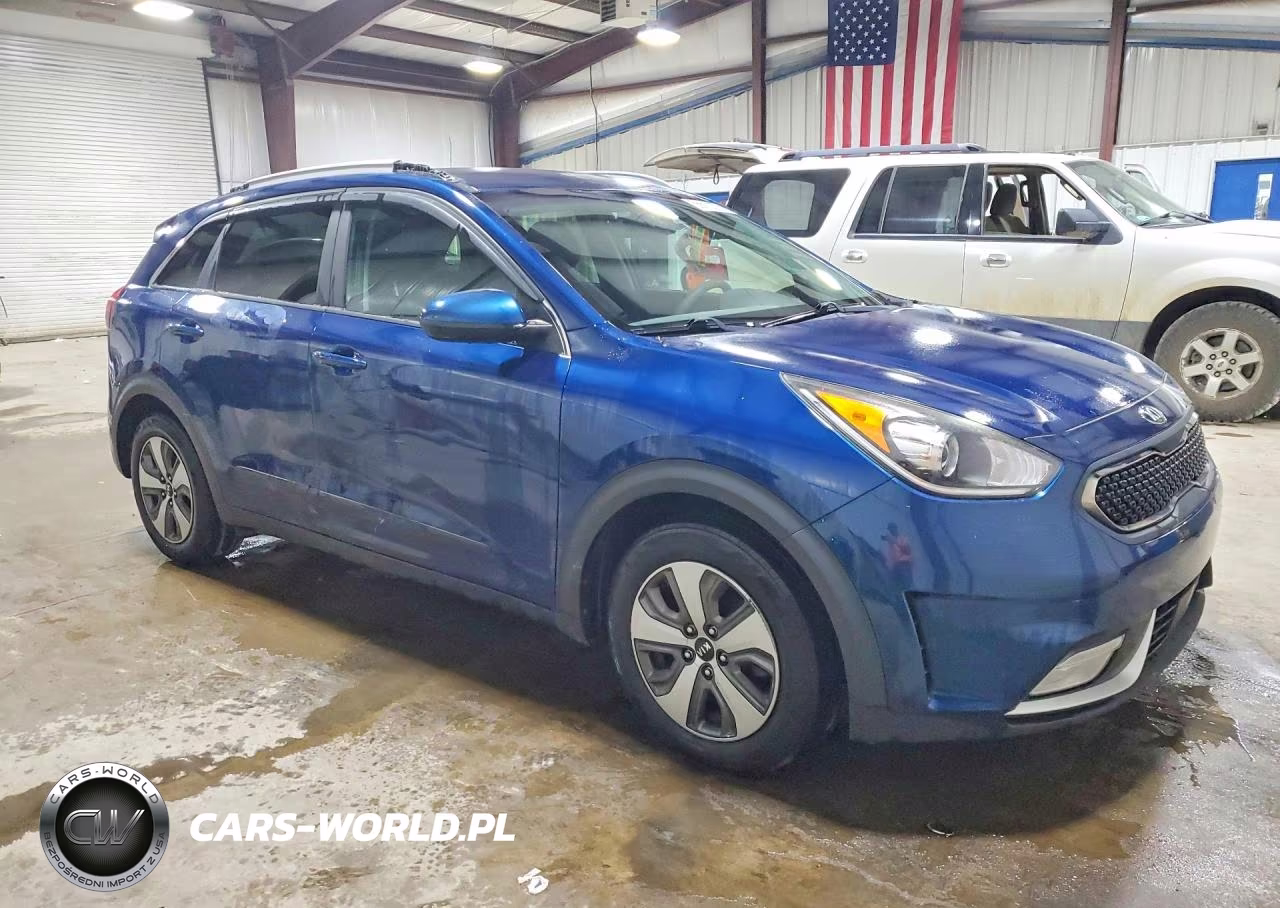2017 Kia Niro Lx VIN:KNDCB3LC5H5088802 - 4