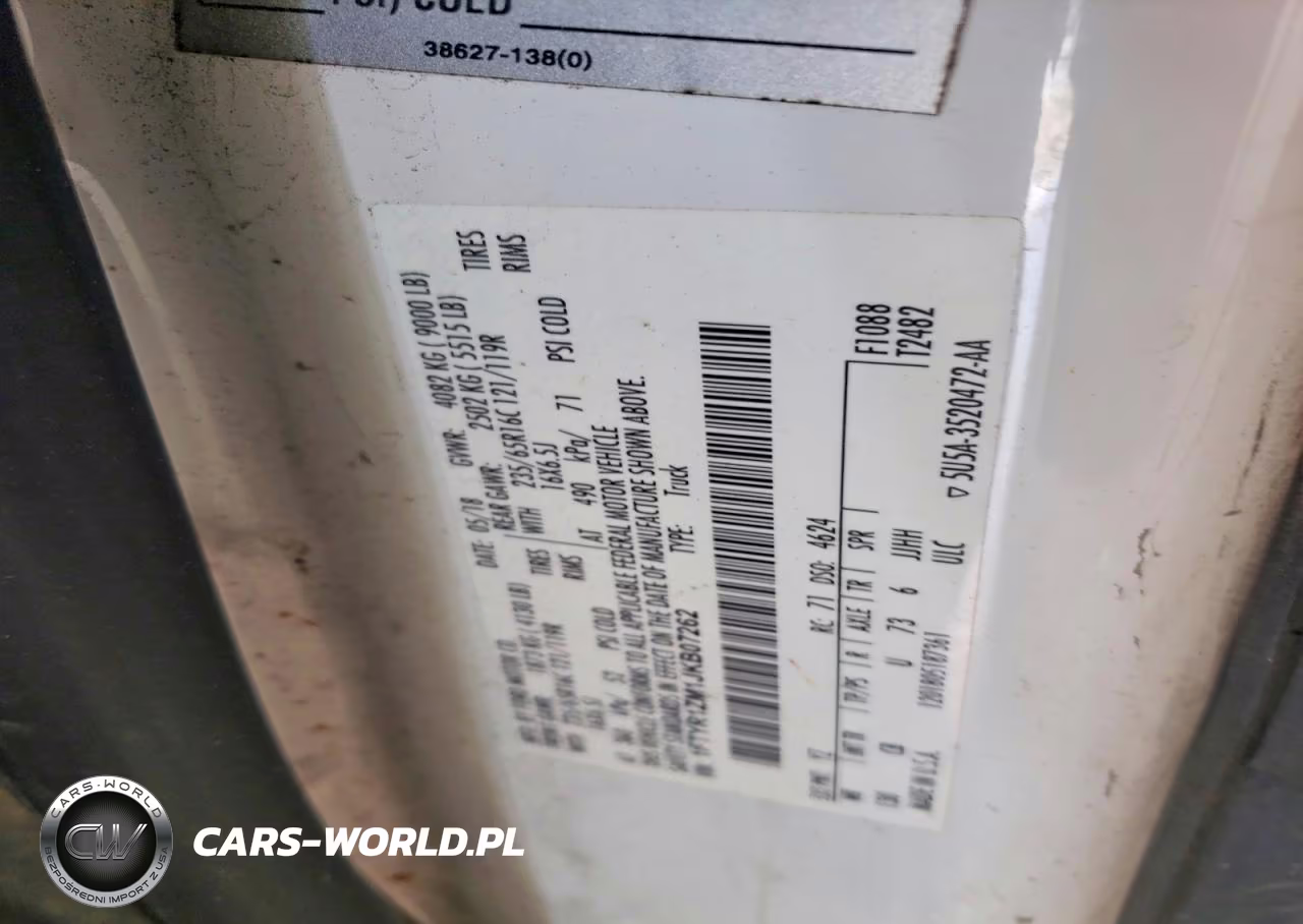 2018 Ford Transit 250 Refrigerated Delivery Van VIN:1FTYR1ZM1JKB07262 - 13