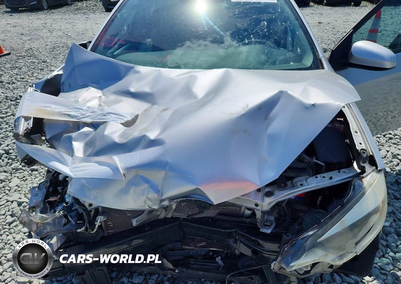 2016 Toyota Corolla Le Plus VIN:5YFBURHE0GP374920 - 11