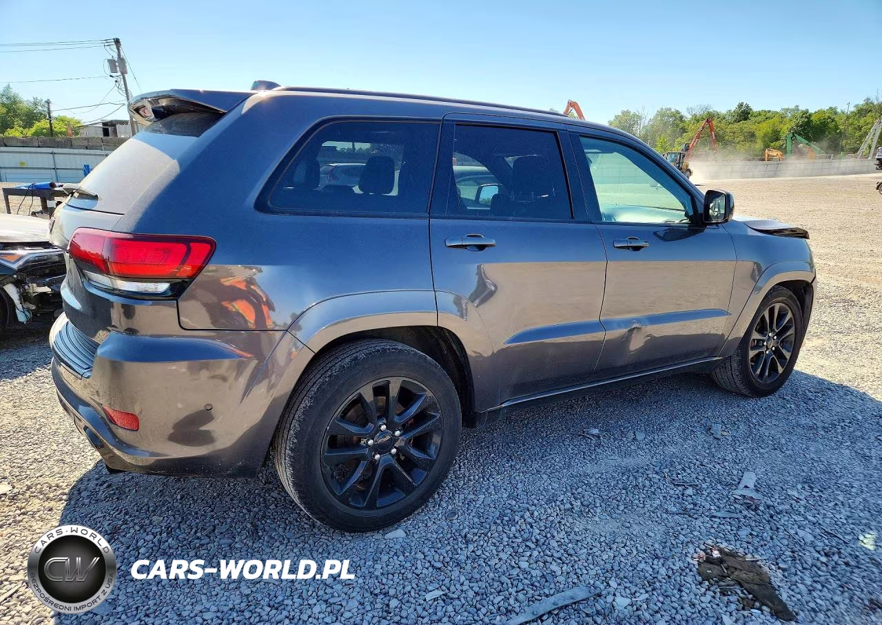 2019 Jeep Grand Cherokee Laredo VIN:1C4RJFAG9KC628515 - 3