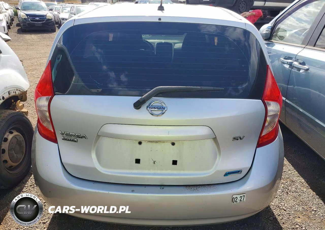 2015 Nissan Versa Note Sv VIN:3N1CE2CP8FL409588 - 6