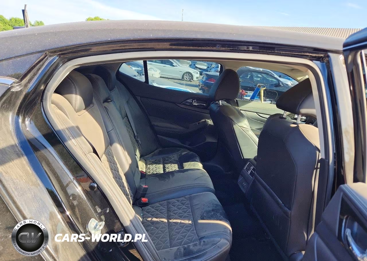 2021 Nissan Maxima Platinum VIN:1N4AA6FV9MC505116 - 10
