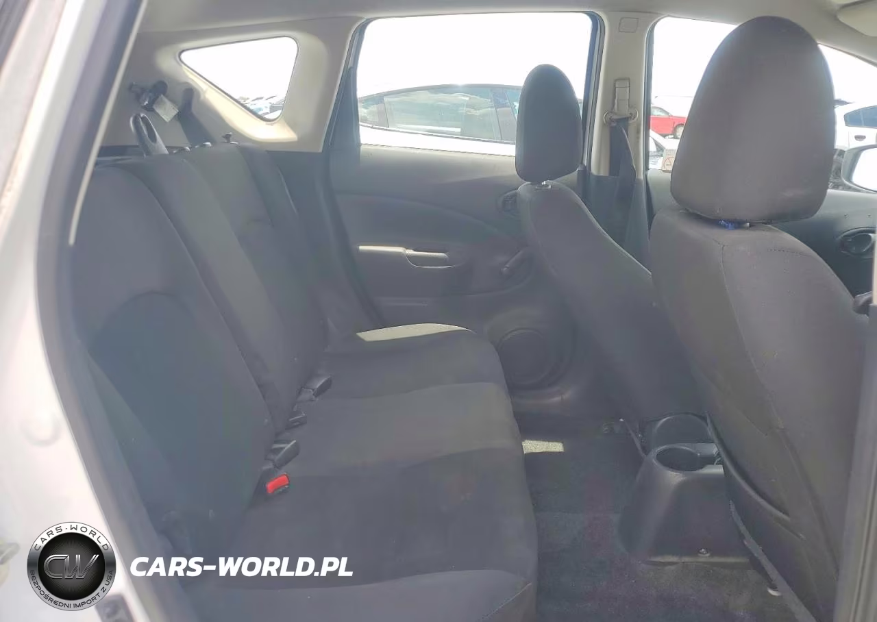 2018 Nissan Versa Note S VIN:3N1CE2CPXJL353730 - 10