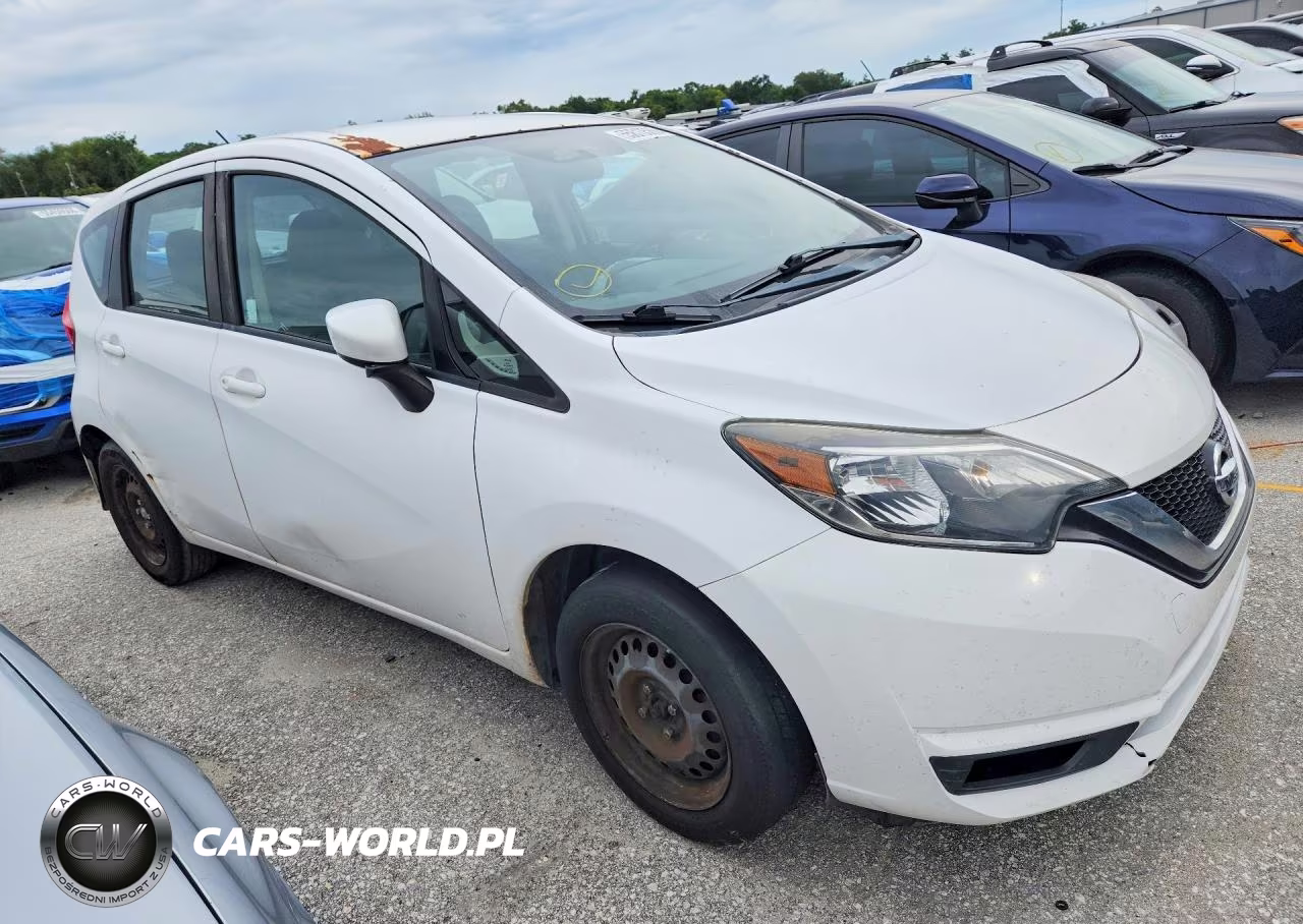 2018 Nissan Versa Note S VIN:3N1CE2CPXJL353730 - 4