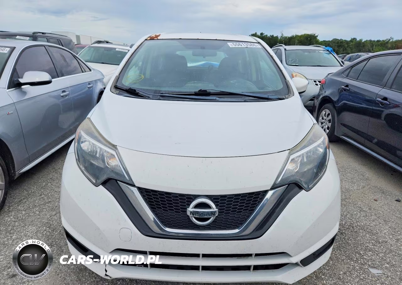 2018 Nissan Versa Note S VIN:3N1CE2CPXJL353730 - 5