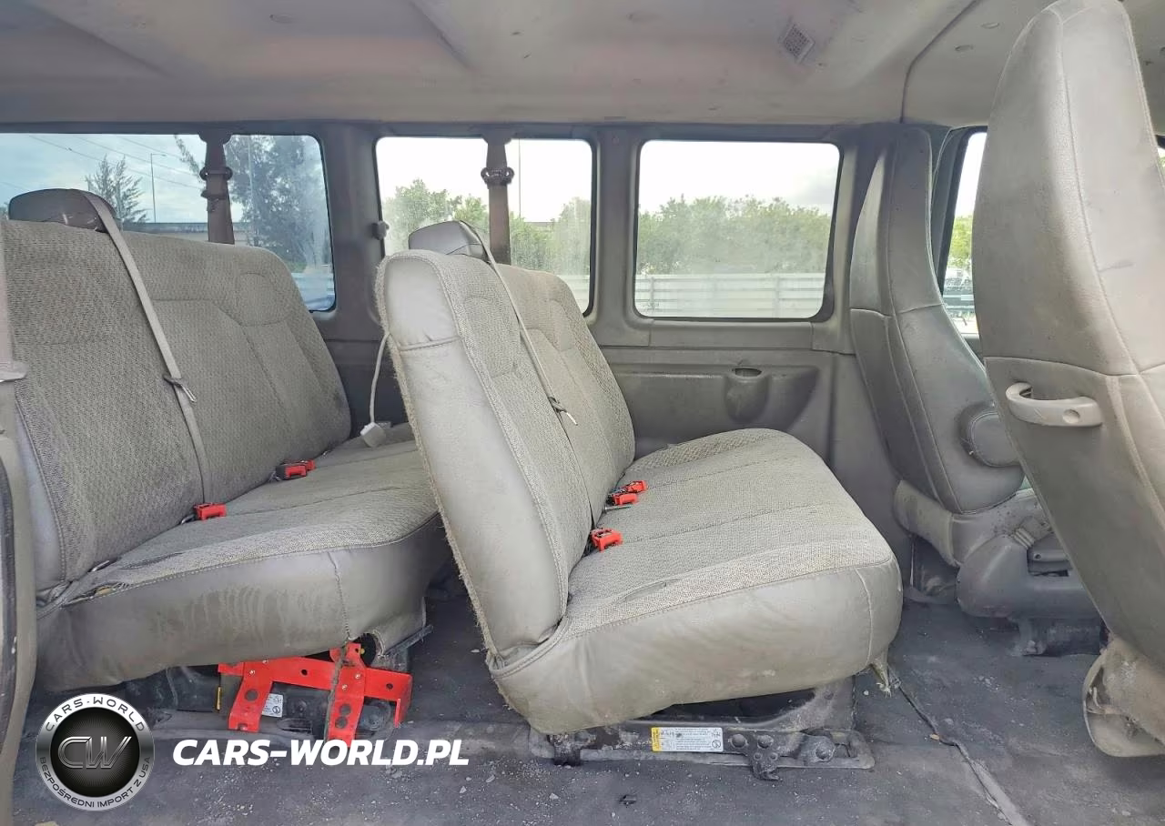 2018 Chevrolet Express G3500 Lt VIN:1GAZGPFG0J1333187 - 10