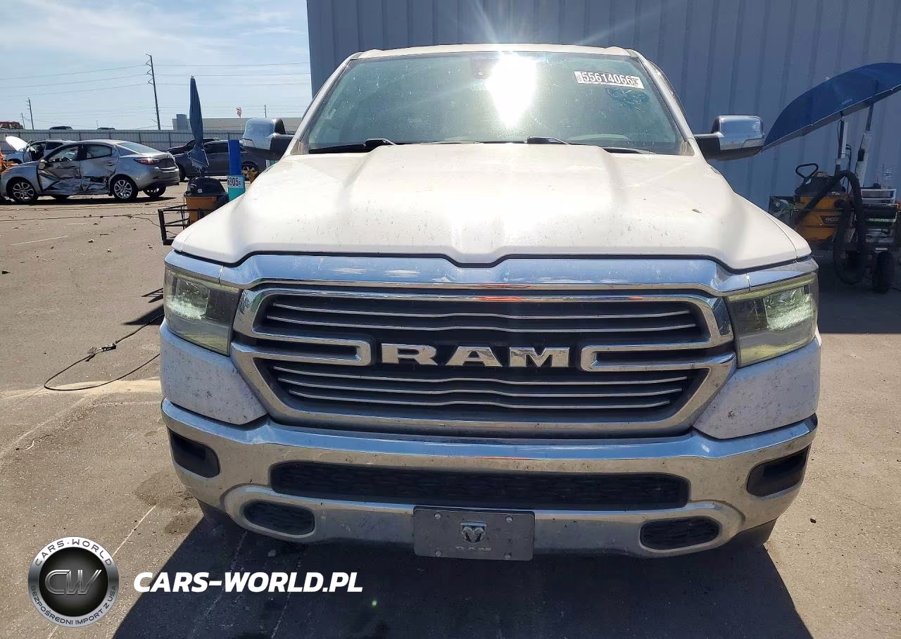 2020 Ram 1500 Laramie VIN:1C6SRFDT7LN317052 - 5
