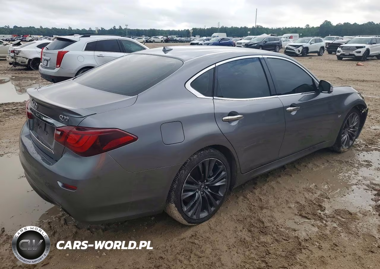2018 Infiniti Q70 3.7 Luxe VIN:JN1BY1AP3JM180882 - 3