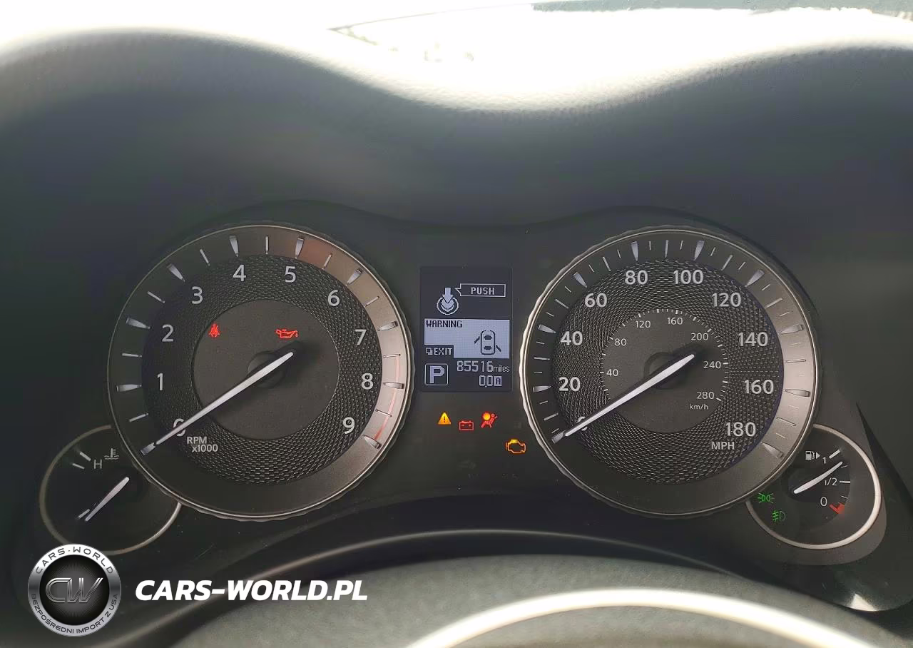 2018 Infiniti Q70 3.7 Luxe VIN:JN1BY1AP3JM180882 - 9
