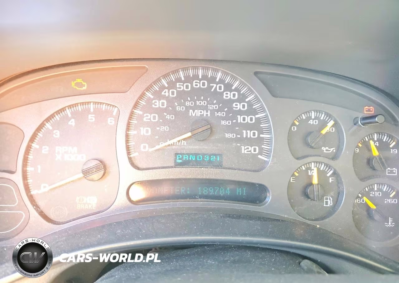 2003 GMC Yukon VIN:1GKEC13T03R102721 - 9
