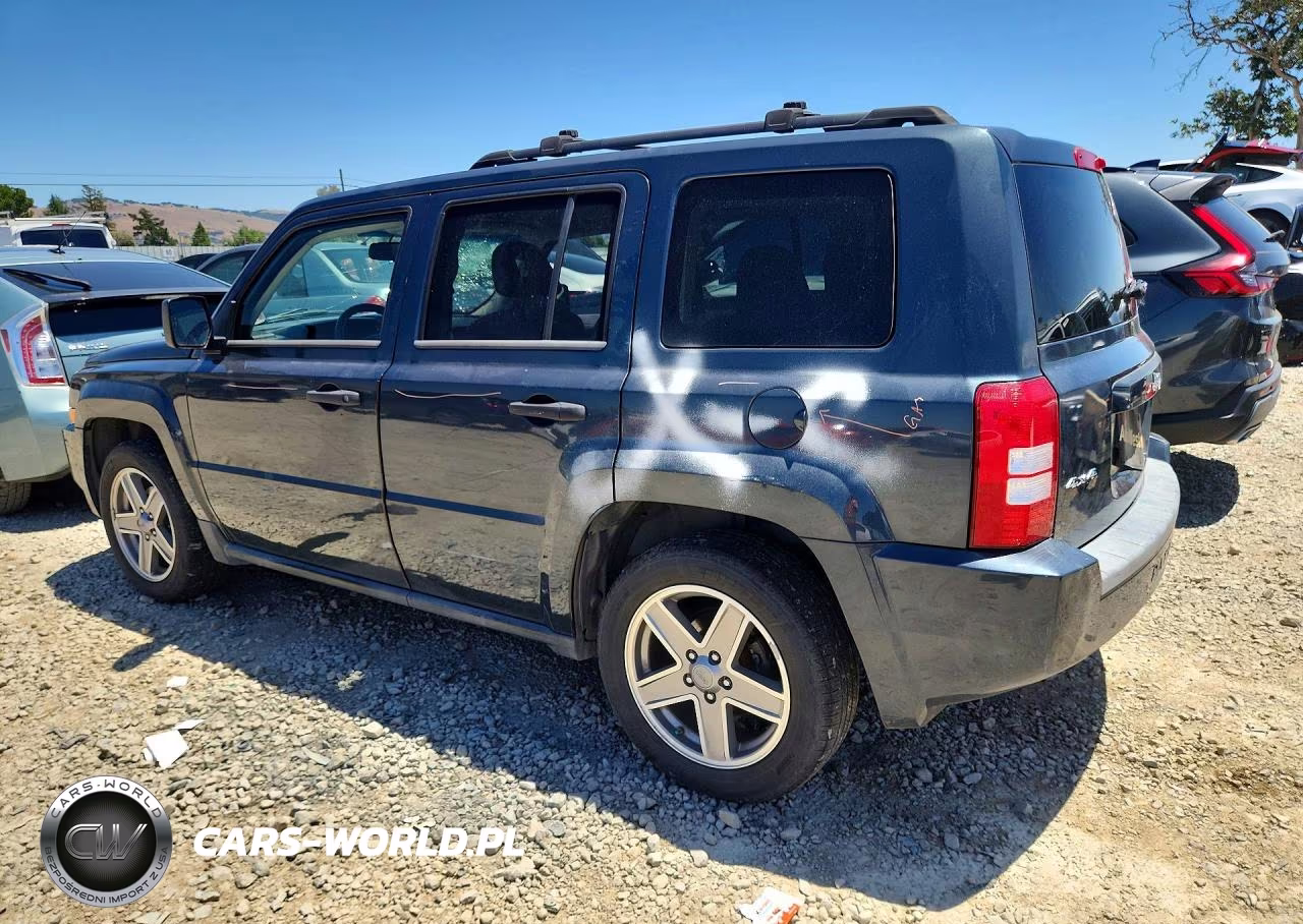2007 Jeep Patriot Sport VIN:1J8FF28W07D351659 - 2