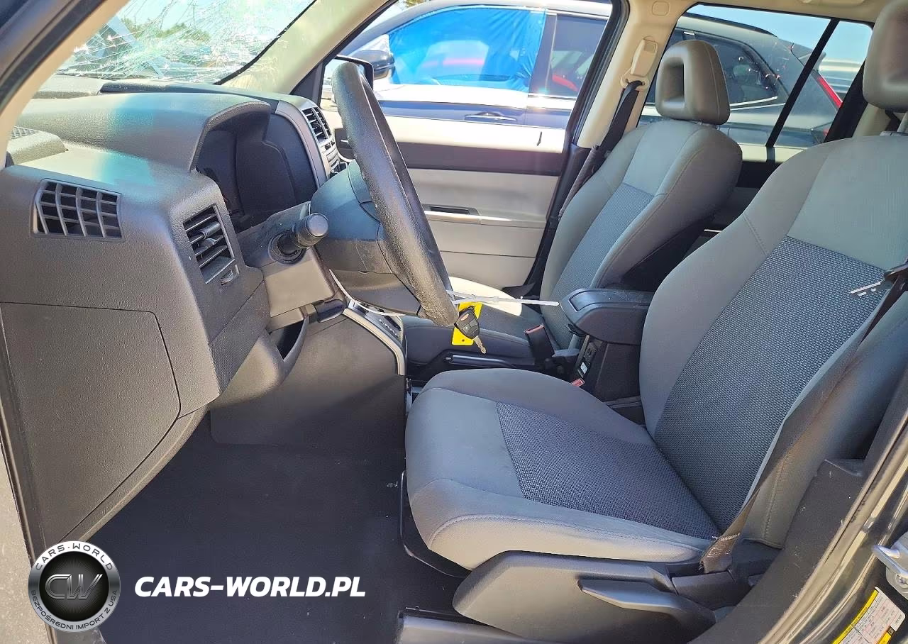 2007 Jeep Patriot Sport VIN:1J8FF28W07D351659 - 7