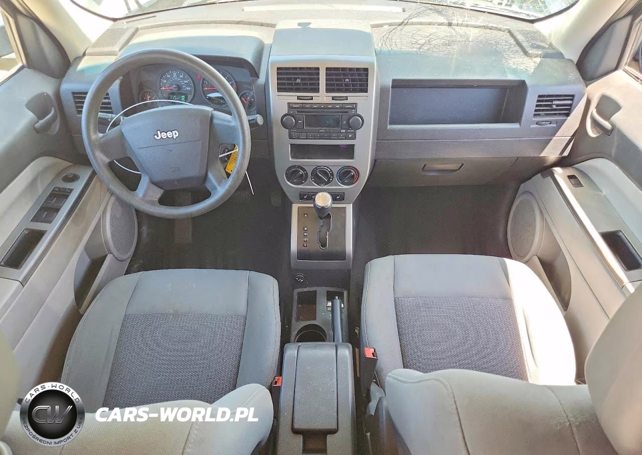 2007 Jeep Patriot Sport VIN:1J8FF28W07D351659 - 8