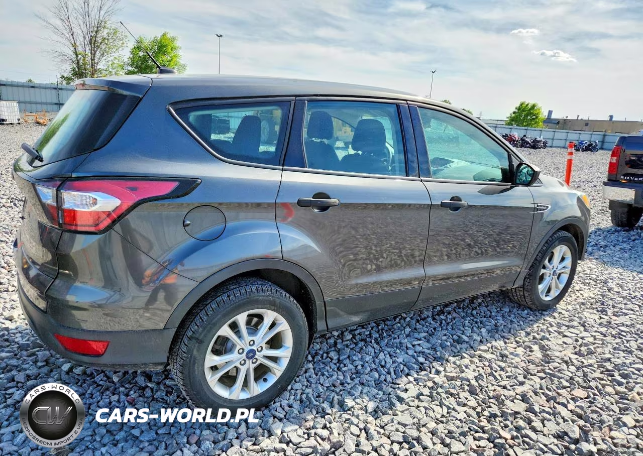 2017 Ford Escape S VIN:1FMCU0F71HUF03557 - 3