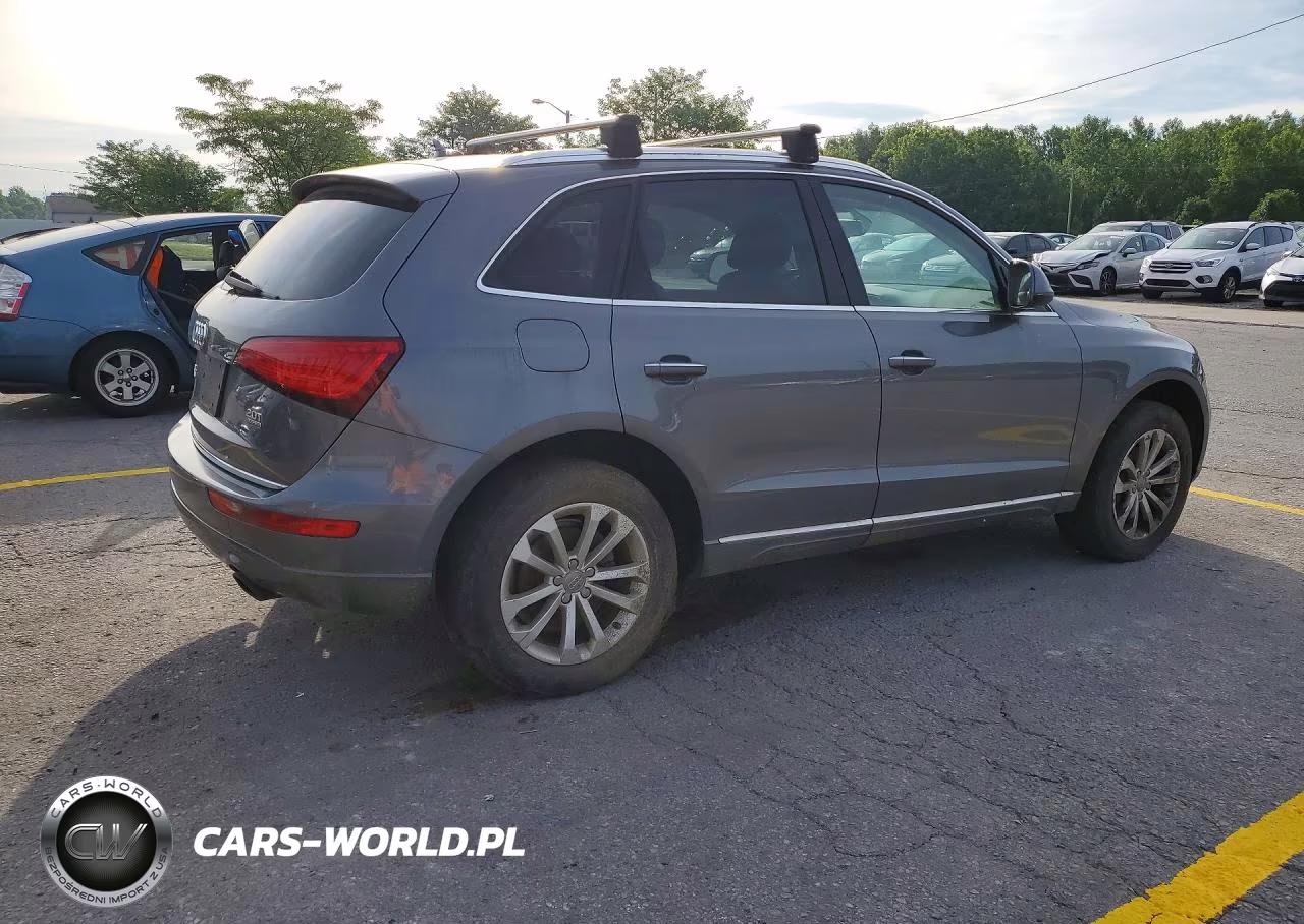 2015 Audi Q5 Premium VIN:WA1CFAFP8FA097130 - 3