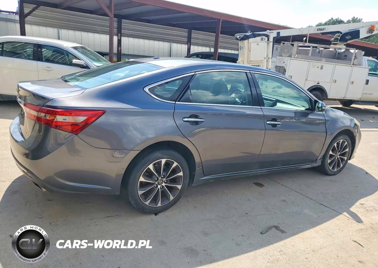 2018 Toyota Avalon Xle VIN:4T1BK1EB2JU281565 - 3