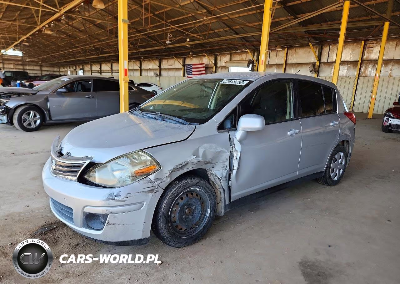 2011 Nissan Versa 1.8 S