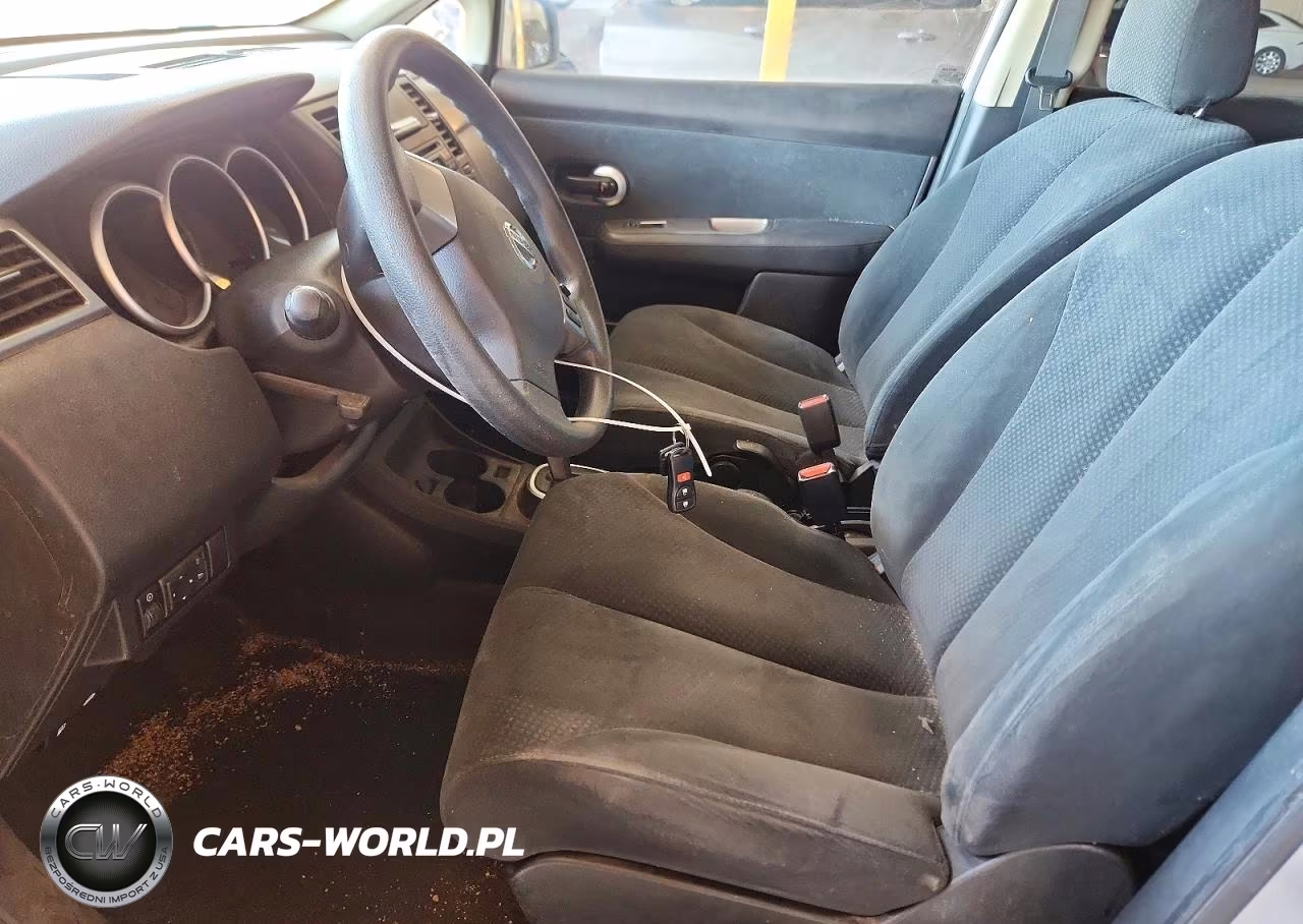 2011 Nissan Versa 1.8 S VIN:3N1BC1CP2BL492070 - 7
