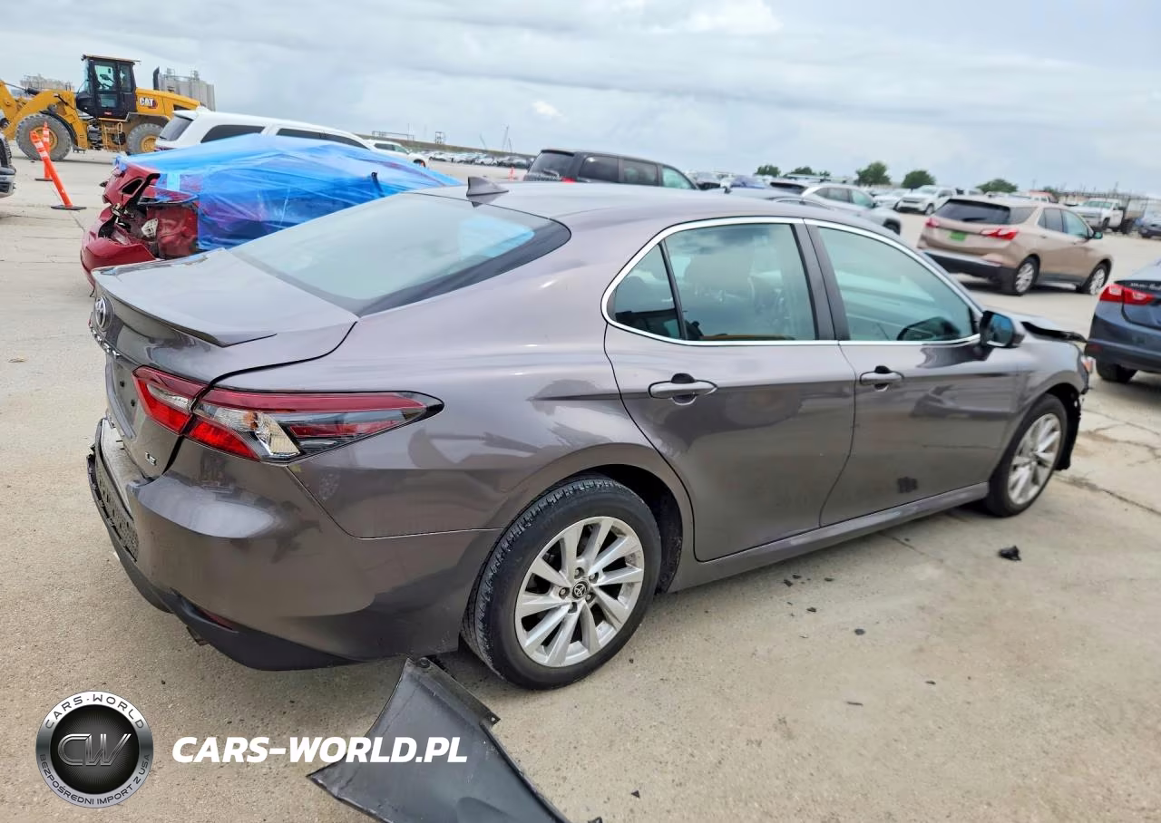 2023 Toyota Camry Le VIN:4T1C11AK1PU128312 - 3
