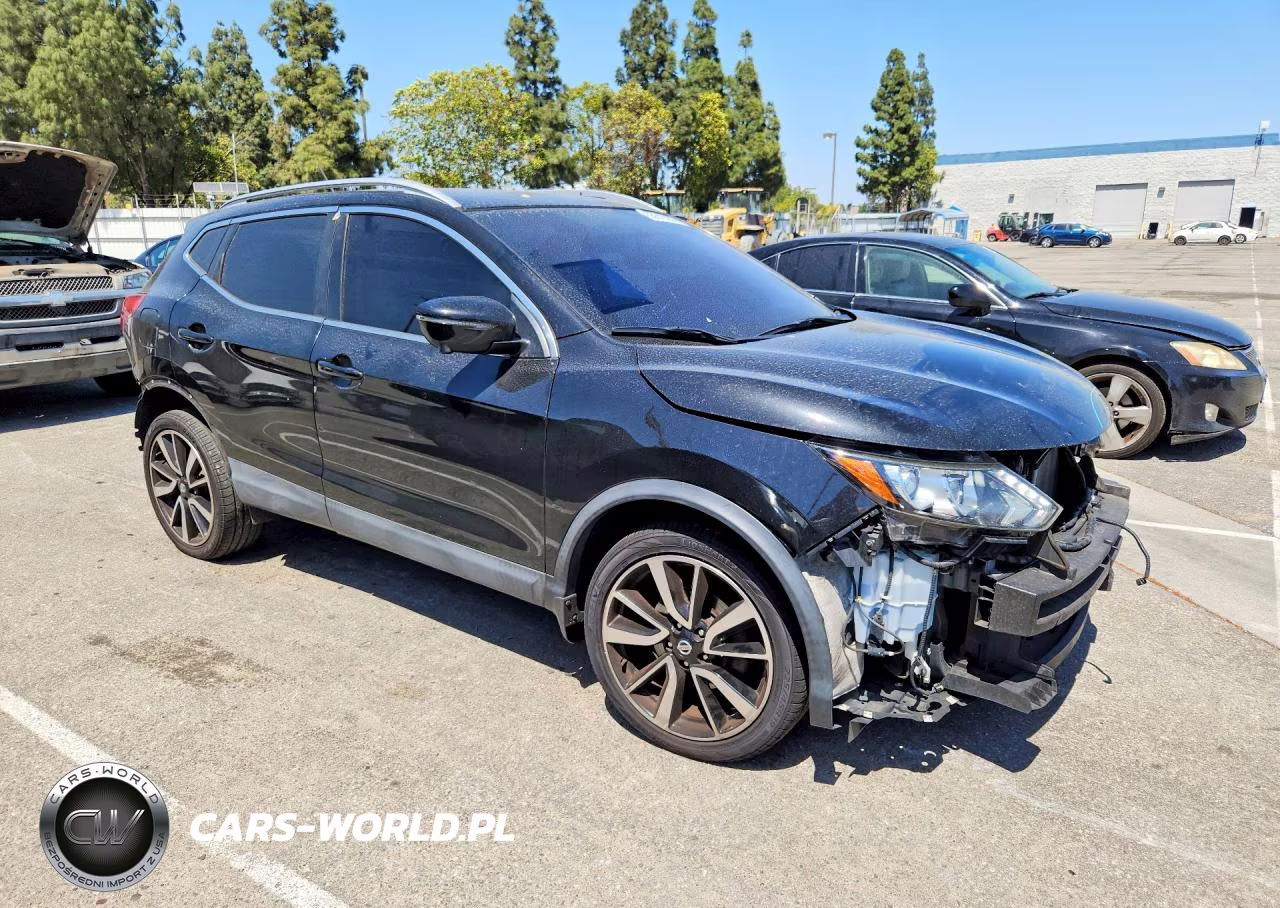 2018 Nissan Rogue Sport Sl VIN:JN1BJ1CP7JW105978 - 4